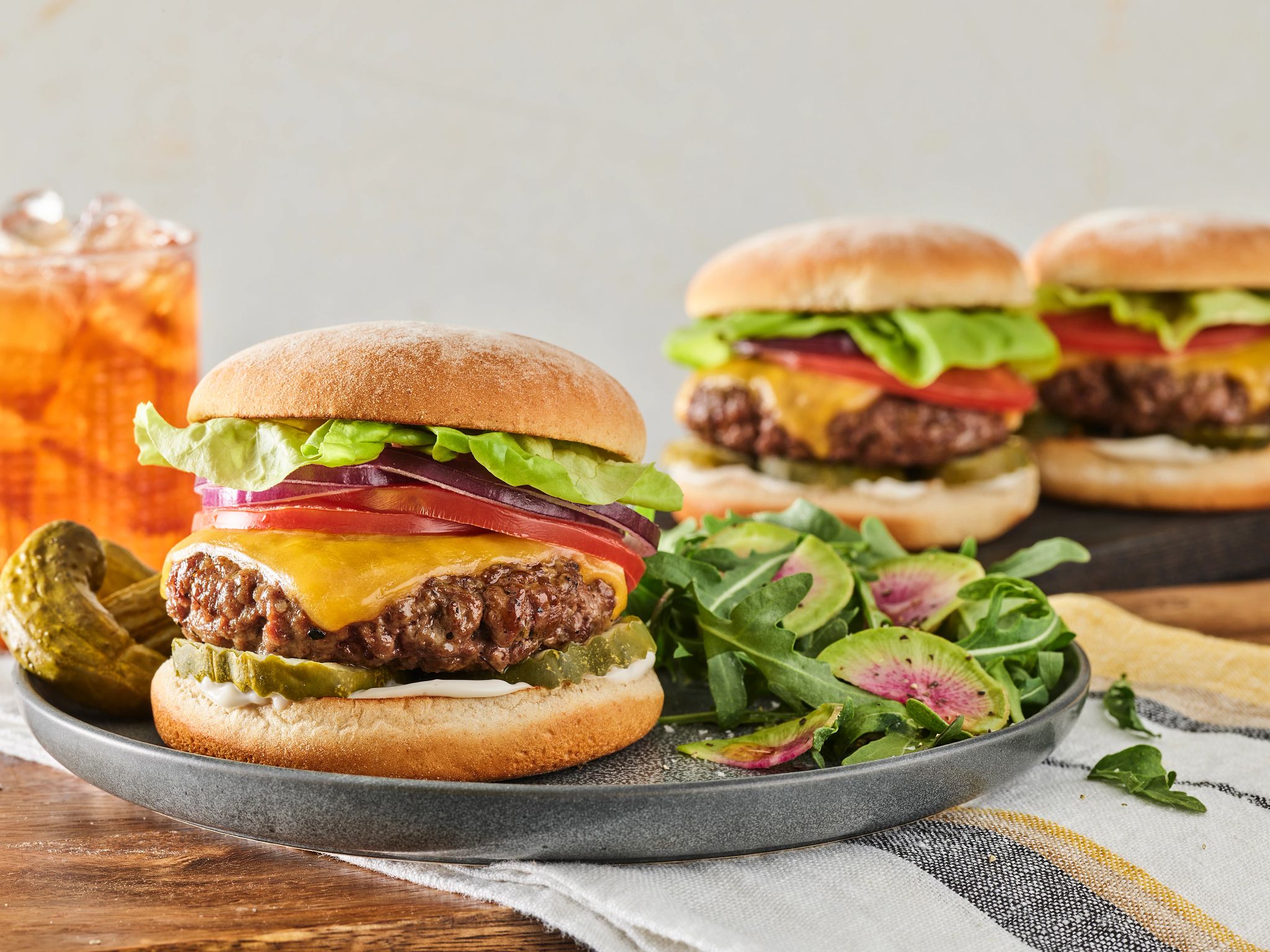 Classic Beef Cheeseburgers